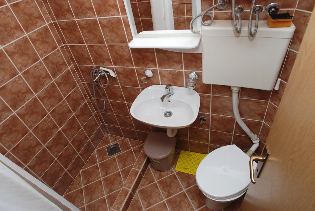 Apartments Slavica Rafailovici Budva Habitación foto